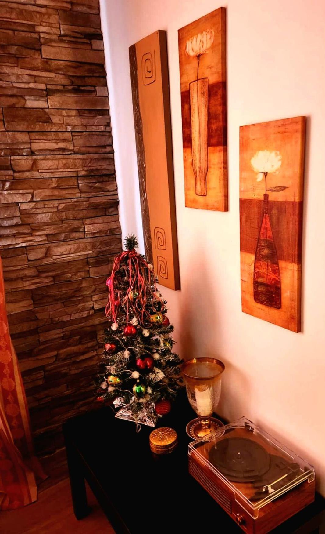Casolare Isabella "Il Rifugio Dei Vinili" And Alice'S Room Ponsacco Cameră foto